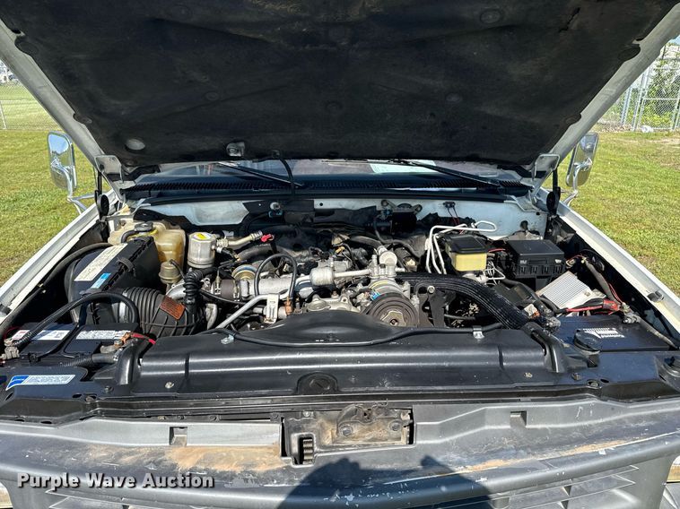 image for item EG8077 1996 Chevrolet C3500 dump bed pickup truck