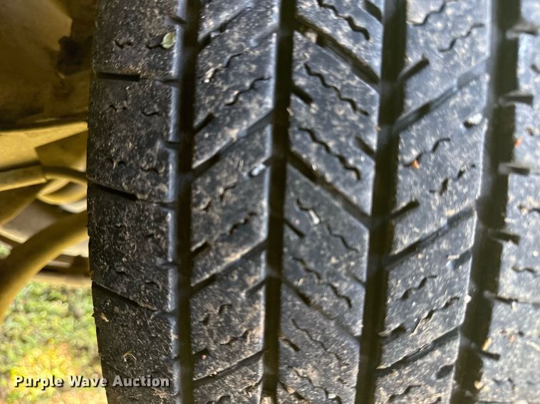 image for item EG8077 1996 Chevrolet C3500 dump bed pickup truck