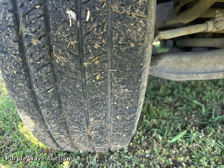 image for item EG8077 1996 Chevrolet C3500 dump bed pickup truck