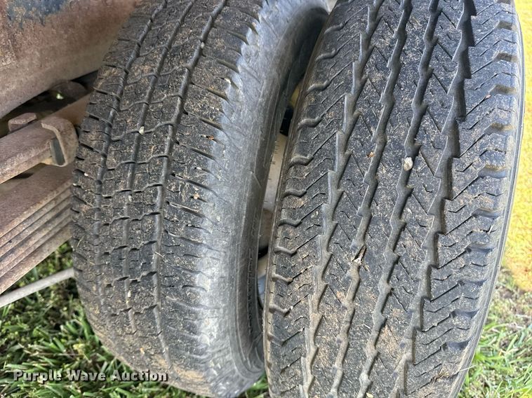 image for item EG8077 1996 Chevrolet C3500 dump bed pickup truck