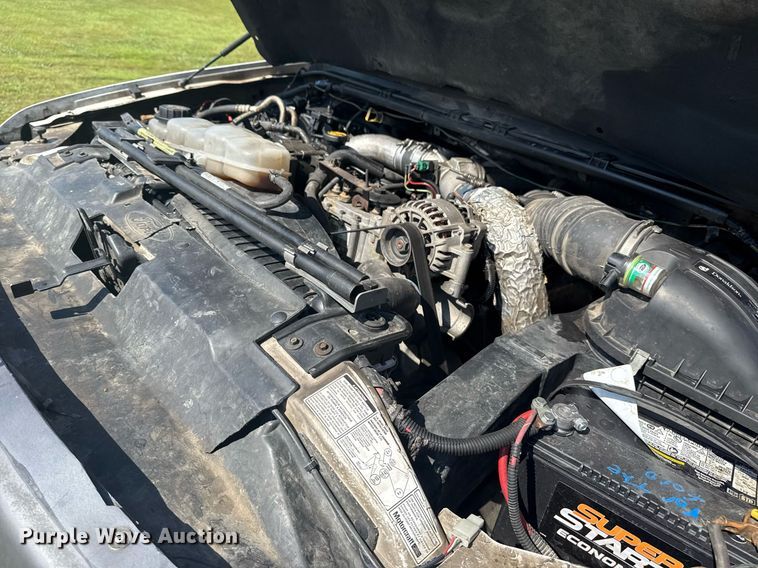 image for item EG8078 2000 Ford F450 Super Duty tow truck