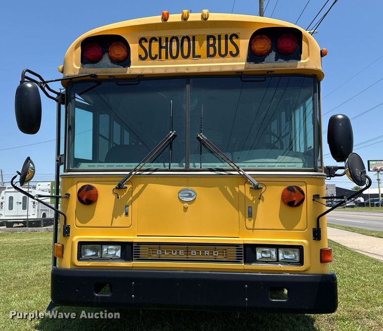 image for item EG8083 2004 Blue Bird school bus