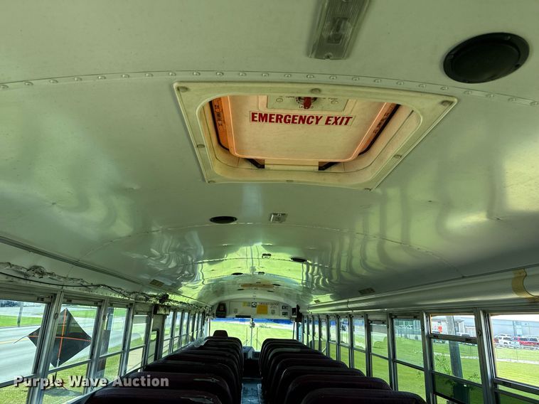 image for item EG8083 2004 Blue Bird school bus