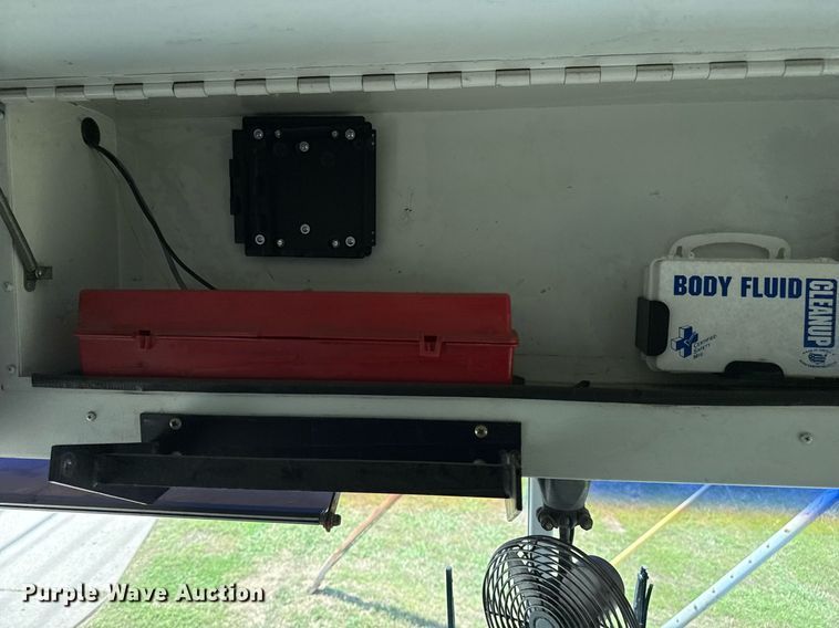 image for item EG8083 2004 Blue Bird school bus