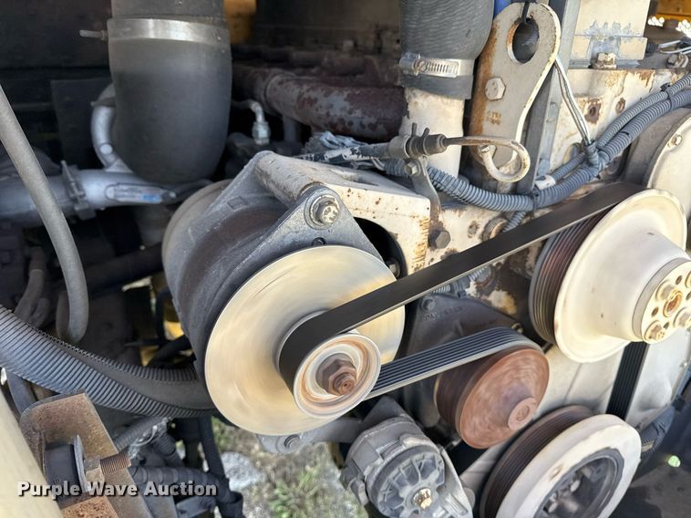 image for item EG8083 2004 Blue Bird school bus