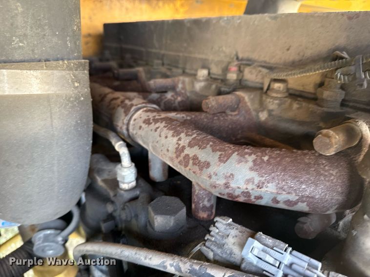 image for item EG8083 2004 Blue Bird school bus