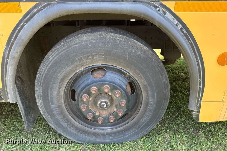 image for item EG8083 2004 Blue Bird school bus