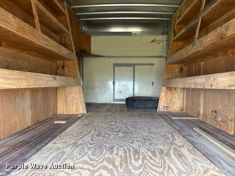 image for item EG8085 2011 Ford E350 Super Duty box truck