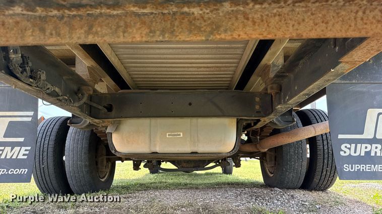 image for item EG8085 2011 Ford E350 Super Duty box truck