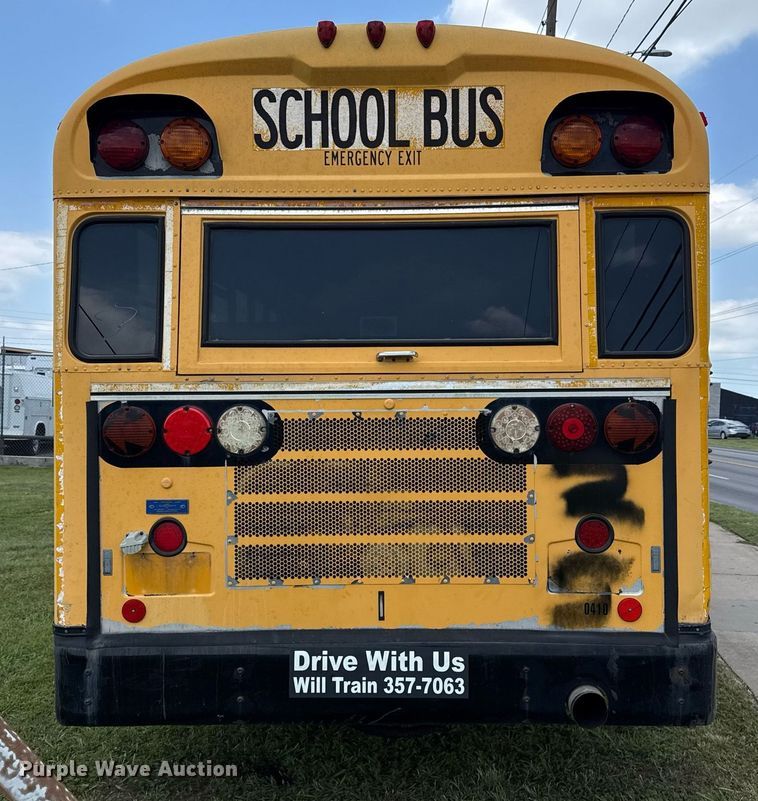 image for item EG8086 2004 Blue Bird school bus