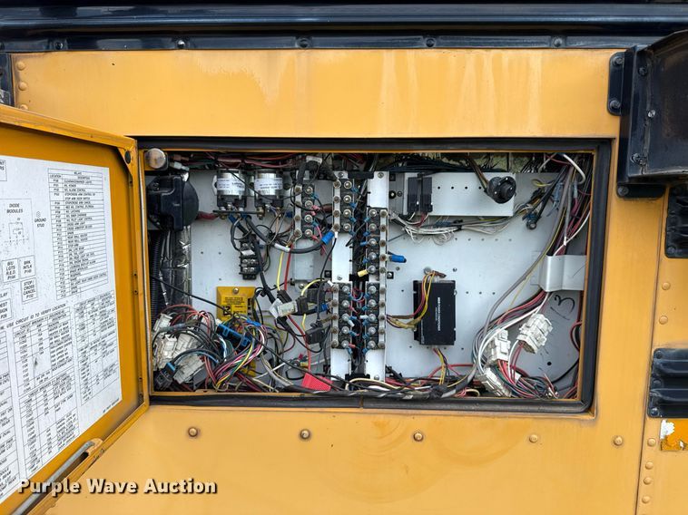 image for item EG8086 2004 Blue Bird school bus