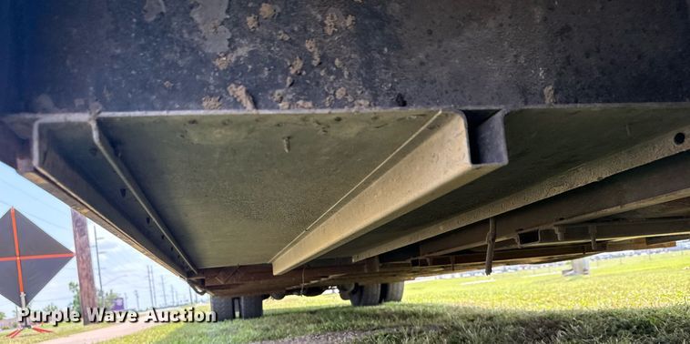 image for item EG8086 2004 Blue Bird school bus