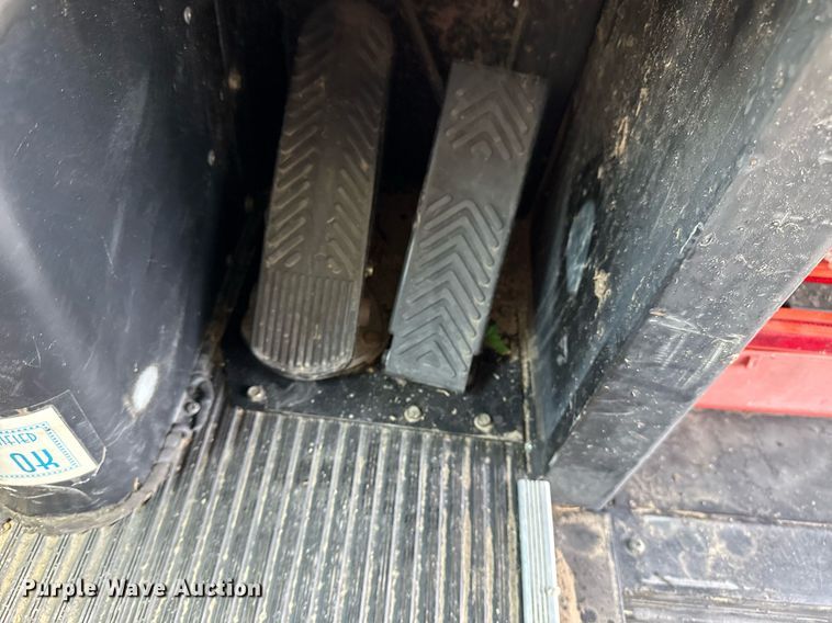 image for item EG8086 2004 Blue Bird school bus