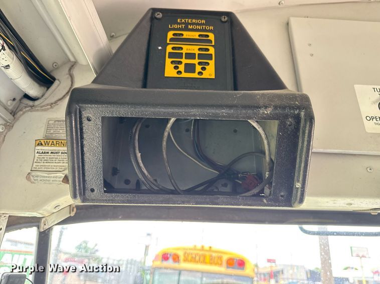 image for item EG8086 2004 Blue Bird school bus