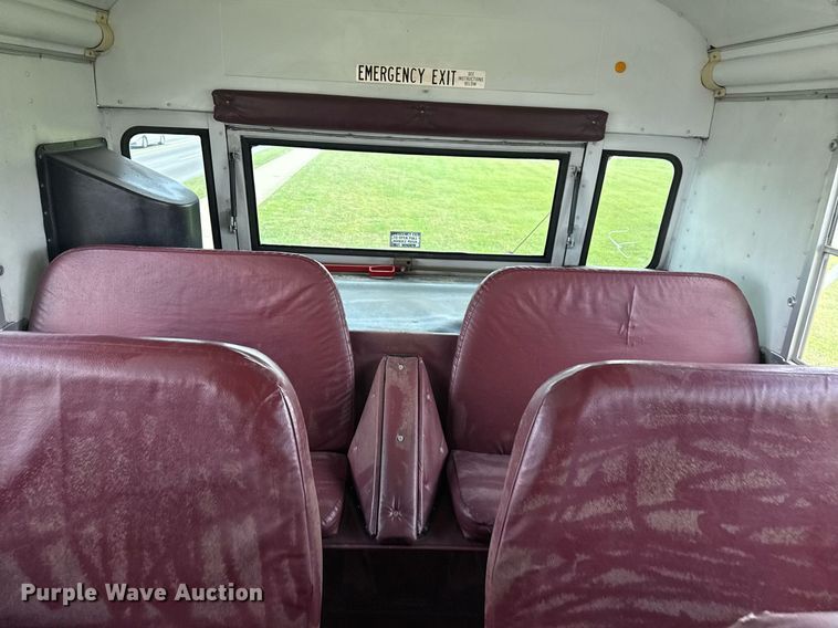 image for item EG8086 2004 Blue Bird school bus