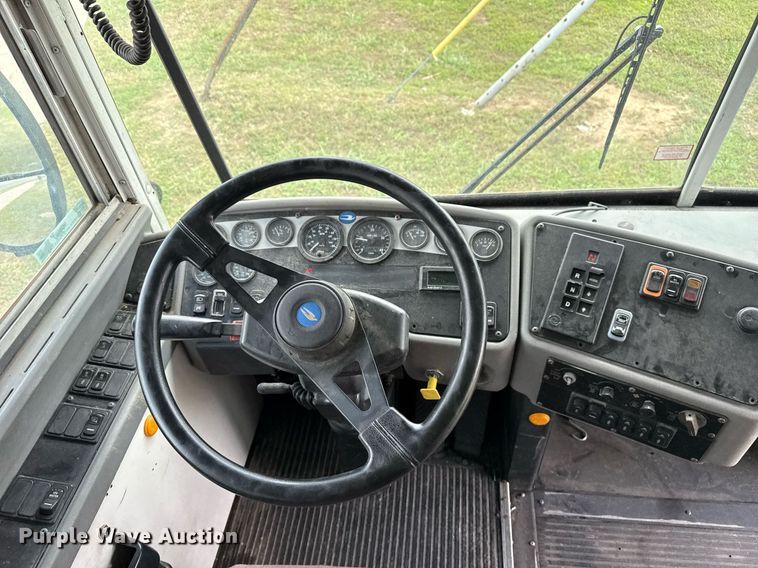 image for item EG8089 2004 Blue Bird A3 school bus