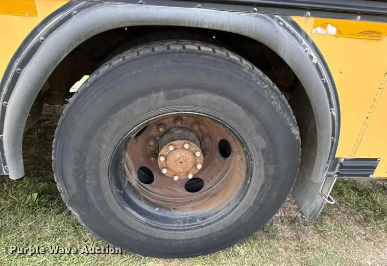 image for item EG8089 2004 Blue Bird A3 school bus