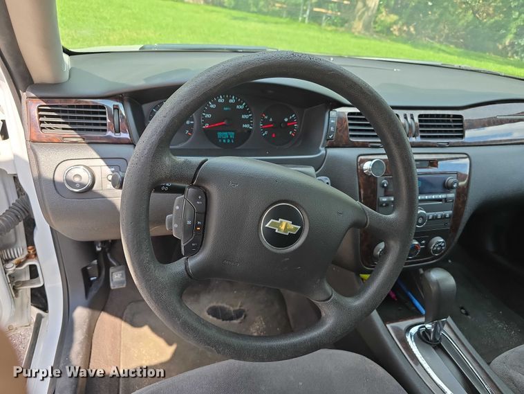 image for item EI0002 2015 Chevrolet Impala Limited 