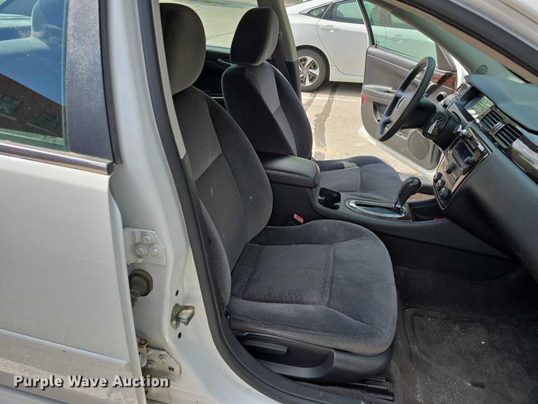 image for item EI0002 2015 Chevrolet Impala Limited 