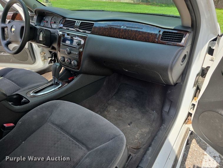 image for item EI0002 2015 Chevrolet Impala Limited 