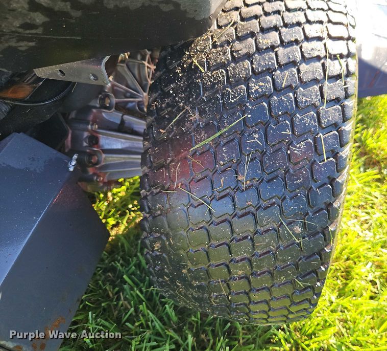 image for item EJ0073 Kubota ZD1211 ZTR lawn mower