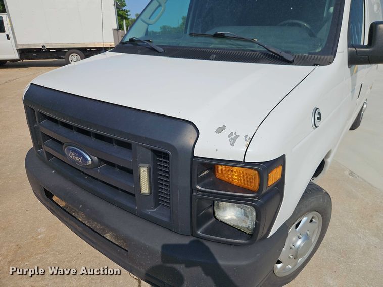 image for item EJ0075 2013 Ford E150 utility van