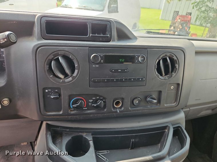 image for item EJ0075 2013 Ford E150 utility van