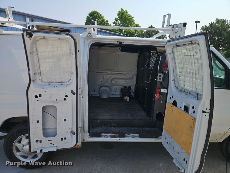 image for item EJ0075 2013 Ford E150 utility van