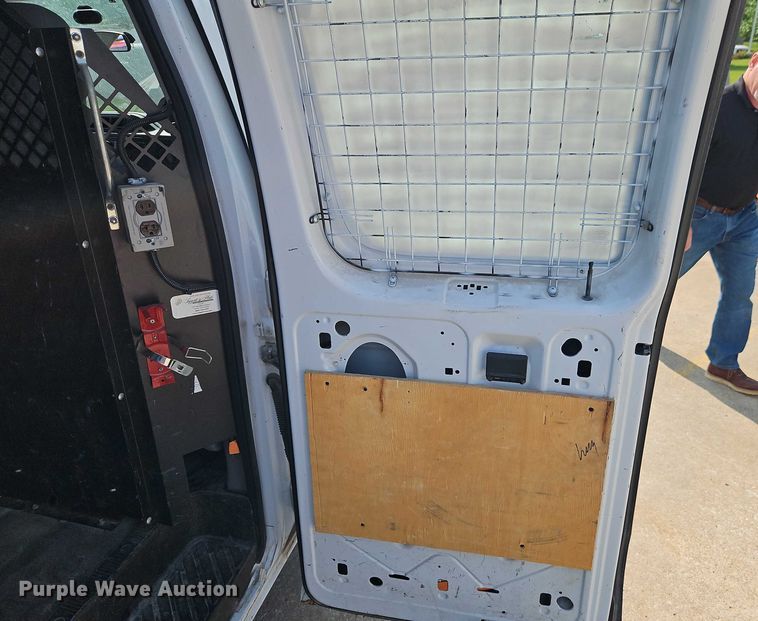 image for item EJ0075 2013 Ford E150 utility van