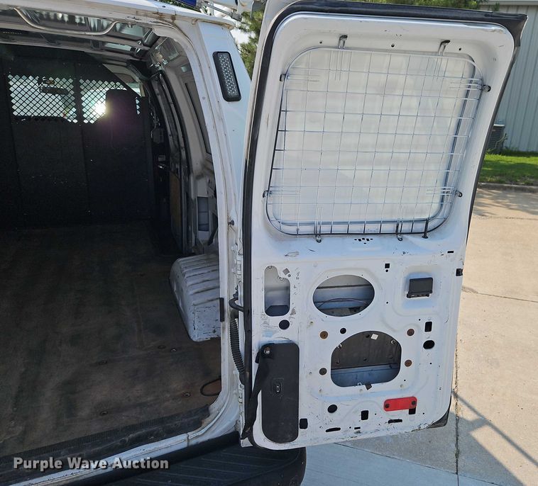 image for item EJ0075 2013 Ford E150 utility van