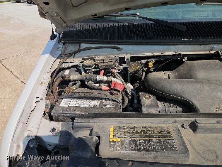 image for item EJ0075 2013 Ford E150 utility van