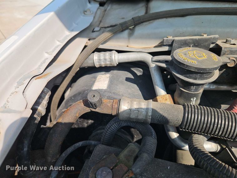 image for item EJ0075 2013 Ford E150 utility van