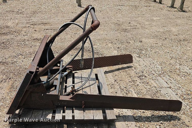 image for item EJ0080 Diversified Products 1 skid steer nursery jaws