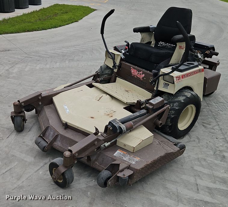 2013 Grasshopper 729 Big Block ZTR lawn mower in Ottawa, KS