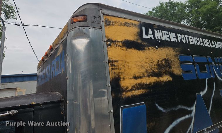 image for item EJ0098 1996 GMC Vandura 3500 box truck