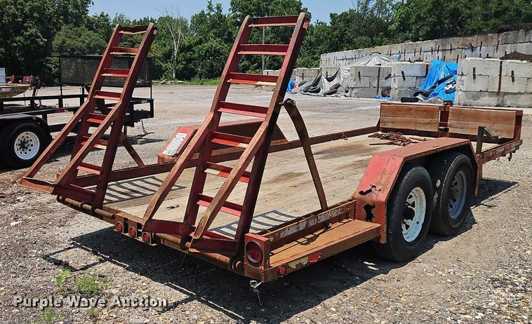 image for item EJ0104 2000 Blair Trailers utility trailer