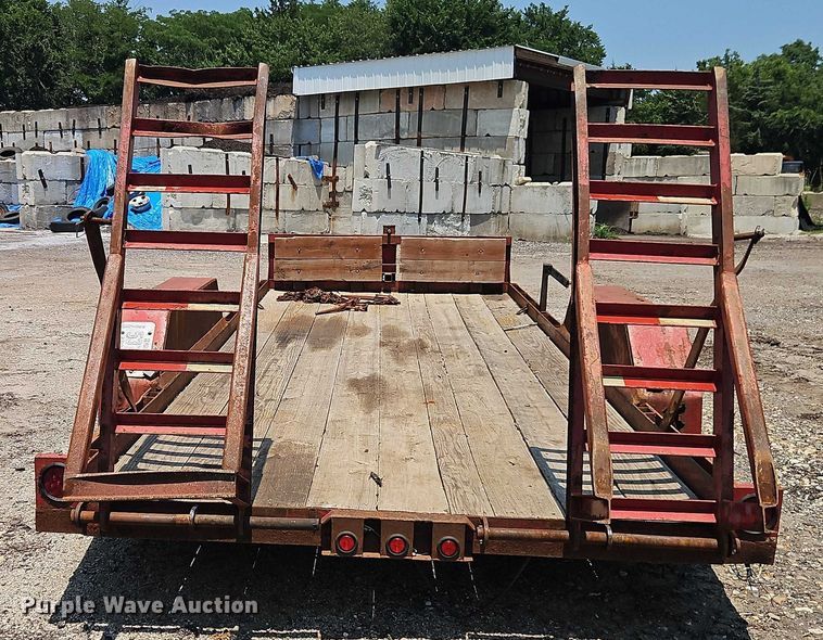 image for item EJ0104 2000 Blair Trailers utility trailer