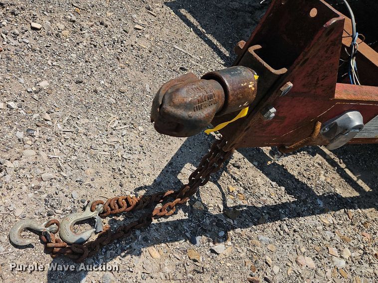 image for item EJ0104 2000 Blair Trailers utility trailer