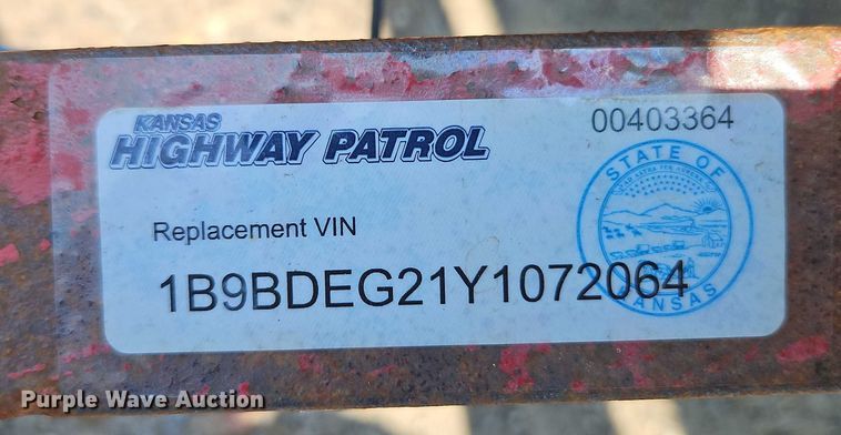 image for item EJ0104 2000 Blair Trailers utility trailer