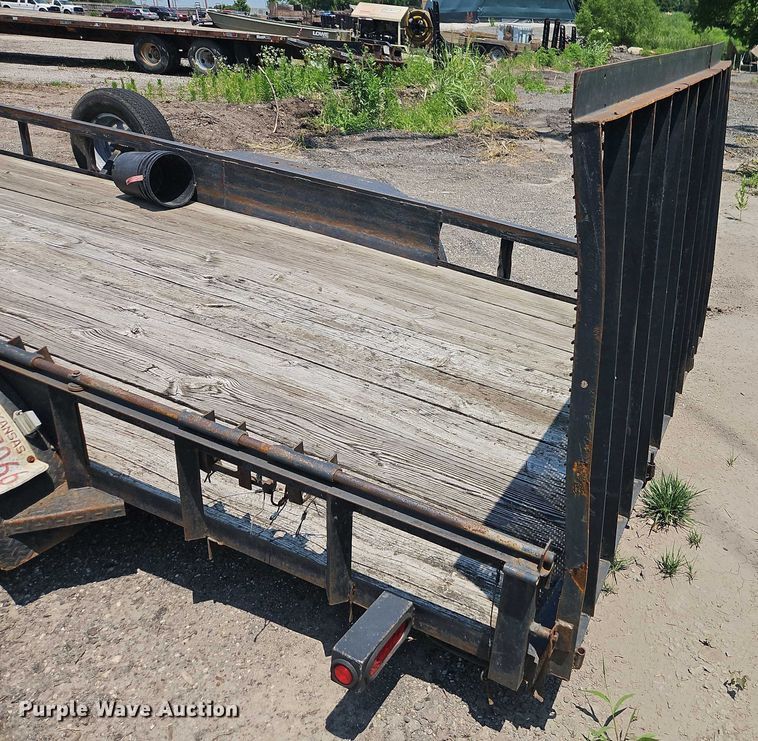 image for item EJ0106 2009 Smiley Rileys Trailer Mfg utility trailer