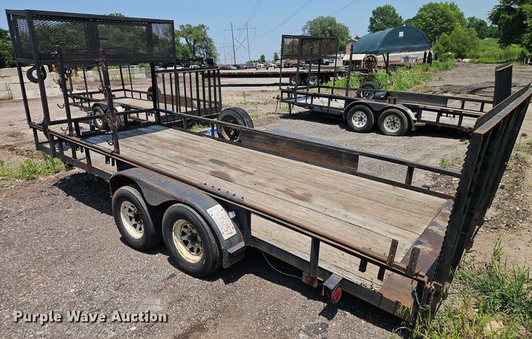 image for item EJ0107 2006 JW utility trailer