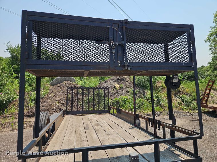 image for item EJ0107 2006 JW utility trailer