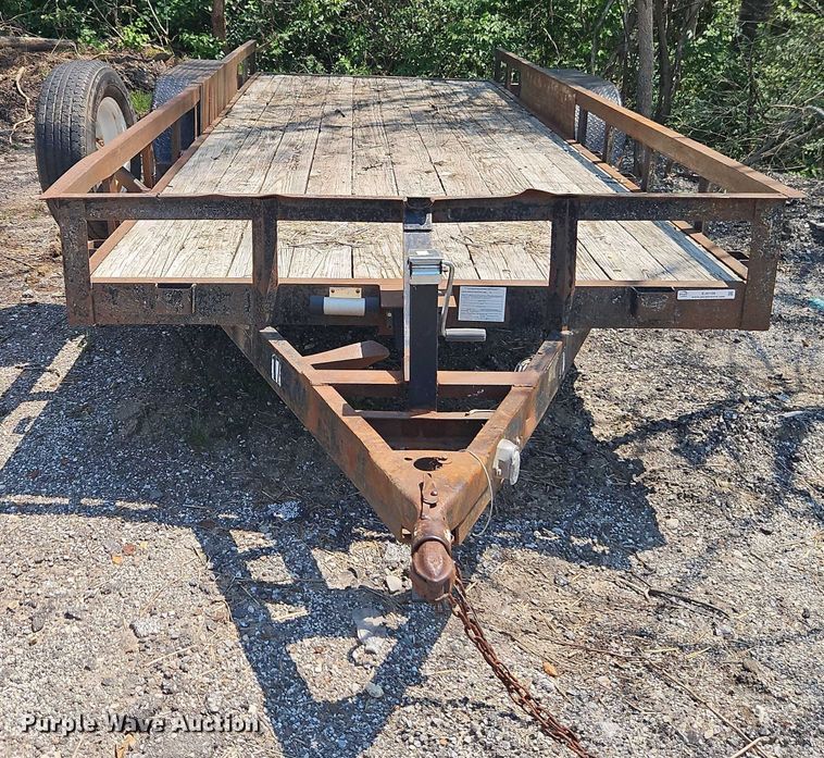 image for item EJ0109 2000 Buck Dandy utility trailer