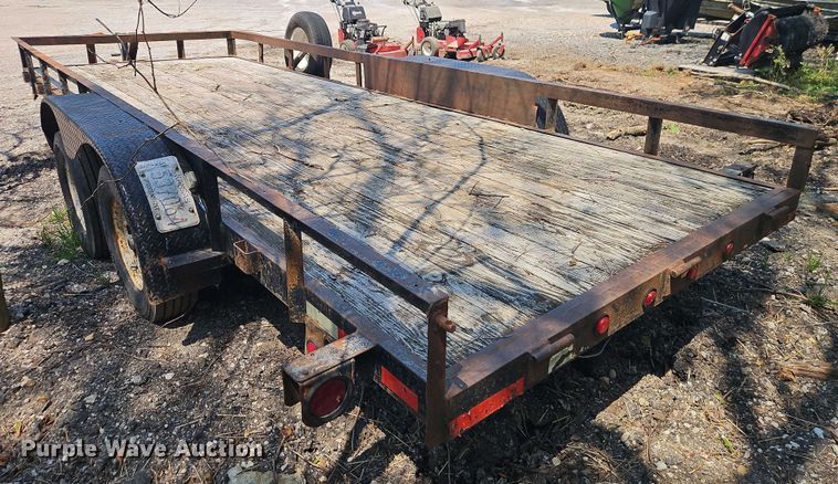 image for item EJ0109 2000 Buck Dandy utility trailer