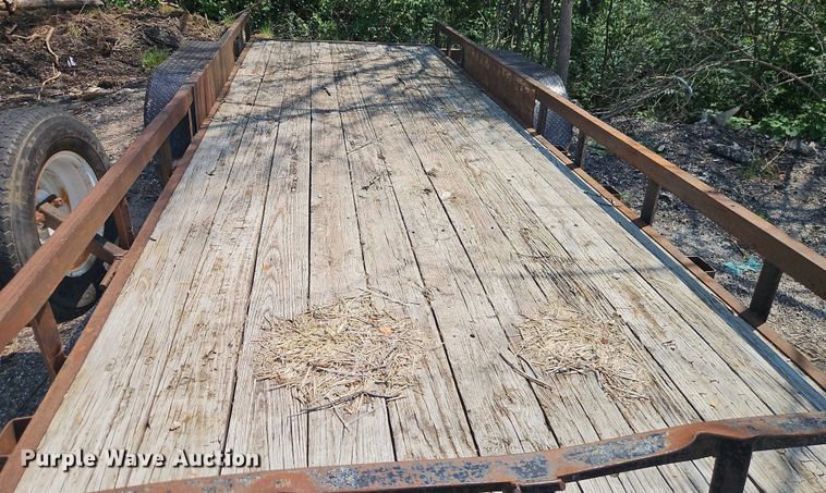 image for item EJ0109 2000 Buck Dandy utility trailer