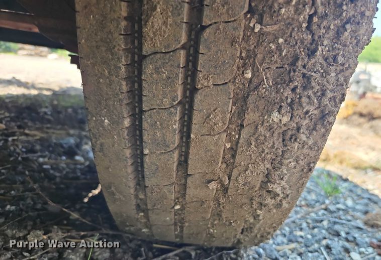 image for item EJ0109 2000 Buck Dandy utility trailer