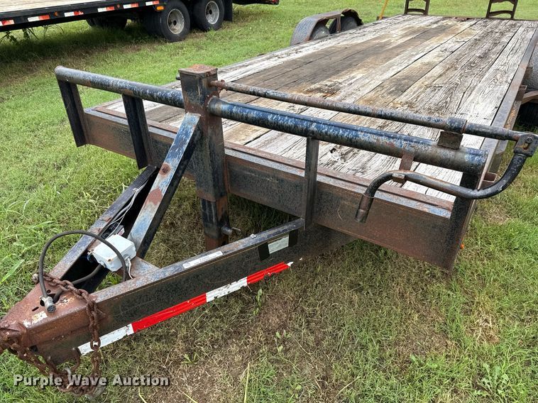 image for item EJ3833 2006 C & M Trailers utility trailer