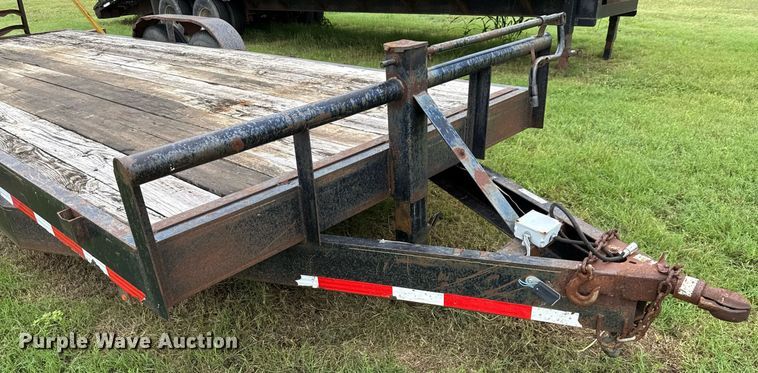 image for item EJ3833 2006 C & M Trailers utility trailer