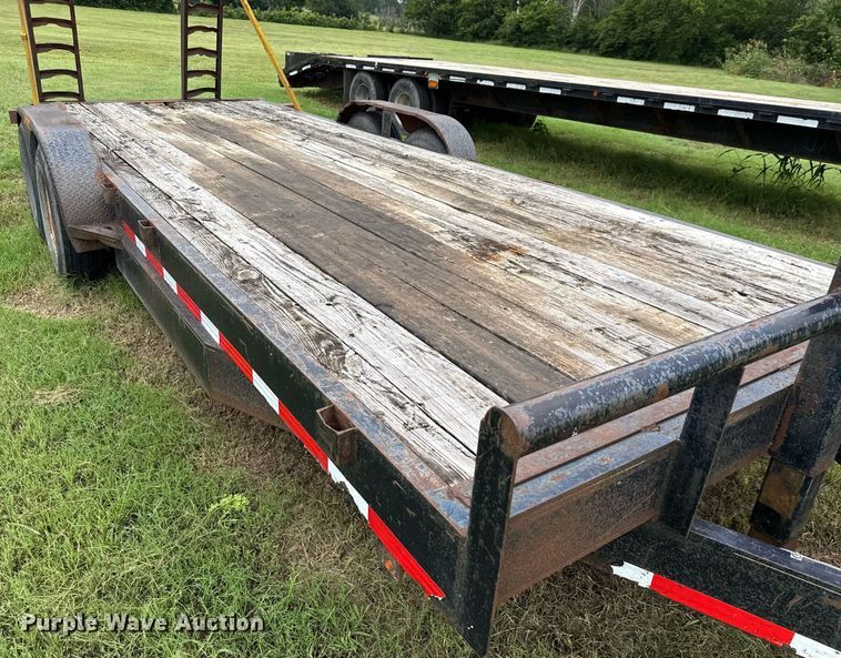 image for item EJ3833 2006 C & M Trailers utility trailer