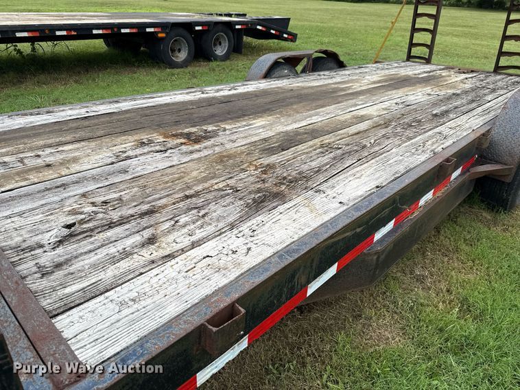 image for item EJ3833 2006 C & M Trailers utility trailer